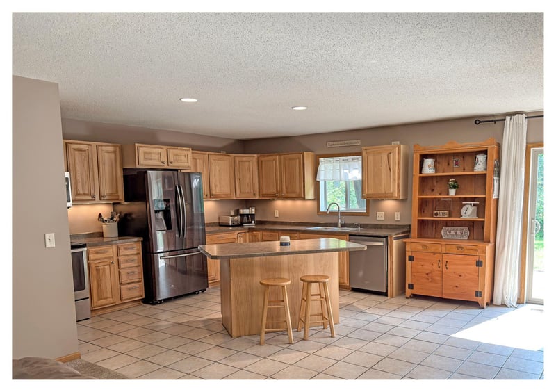 4872 Monroe Ave SW, Bemidji, MN 56601