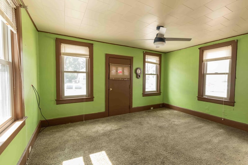 118 E Spring St, Mankato, MN 56001