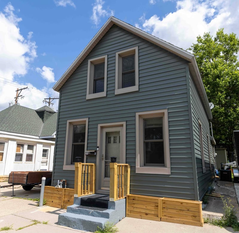 118 E Spring St, Mankato, MN 56001