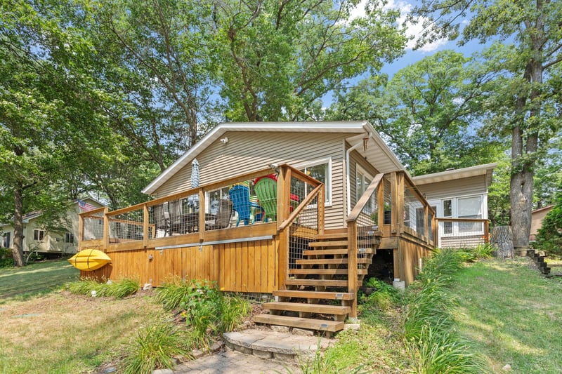11426 54th St, Clear Lake, MN 55319