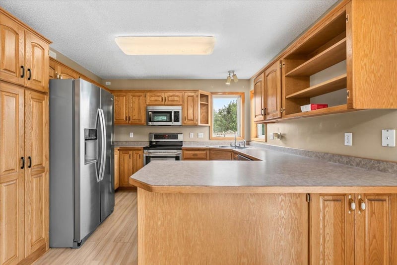 15532 Avocet St NW, Andover, MN 55304