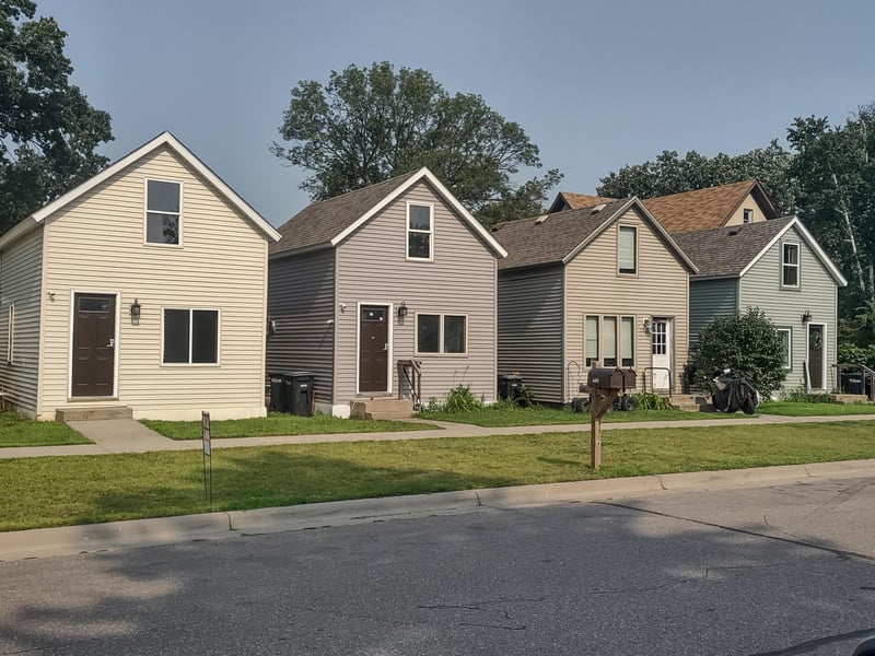 607 3rd St NE, Little Falls, MN 56345