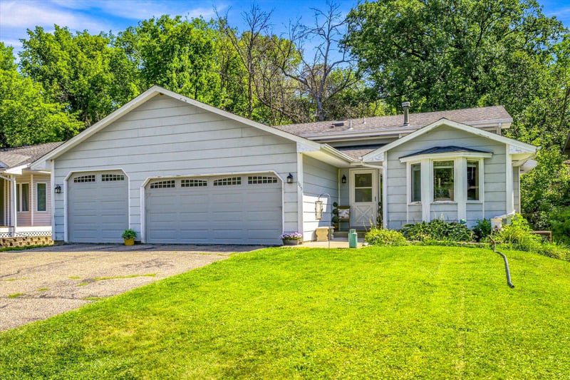 345 9th St SW, Forest Lake, MN 55025