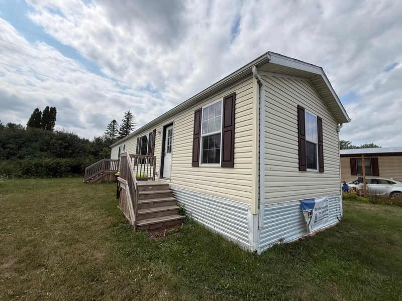 15 Raasch Ranch, Zumbrota, MN 55992