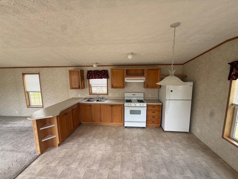 15 Raasch Ranch, Zumbrota, MN 55992