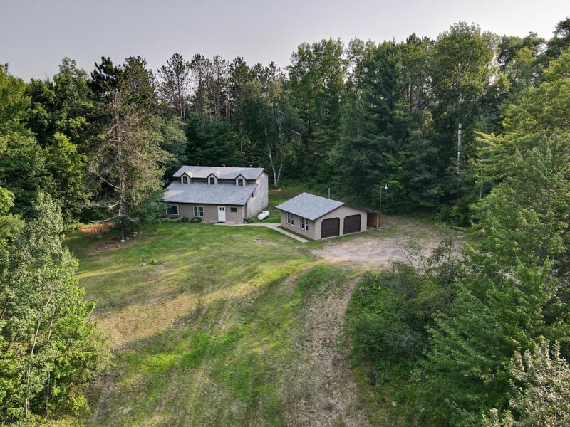 40 Abbi Ln, Grand Rapids, MN 55744