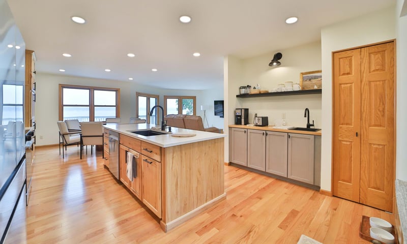 13541 Maplewood Dr, Baxter, MN 56425