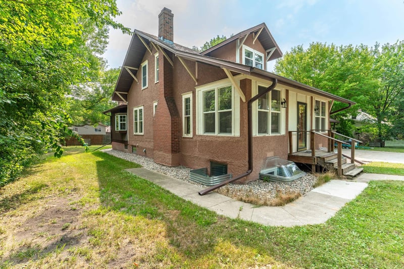 115 7th Ave SE, Elbow Lake, MN 56531