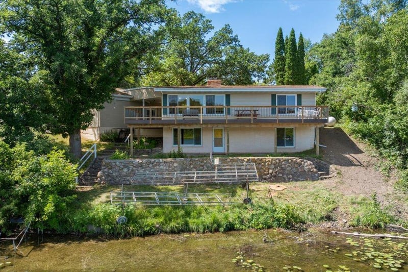 701 Heartland Pl S, Walker, MN 56433