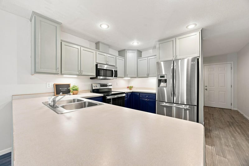 609 Vine Ln, Monticello, MN 55362