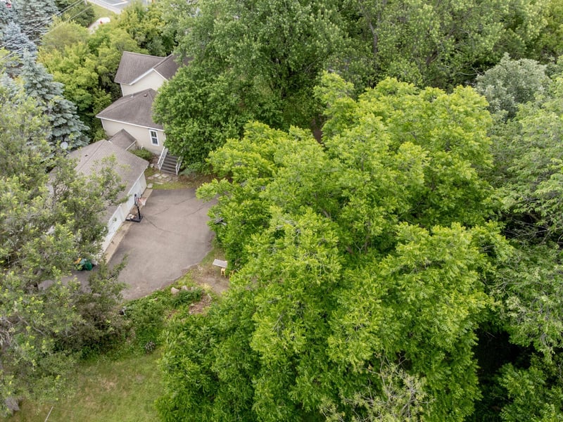 1603 Dodd Rd, Mendota Heights, MN 55118