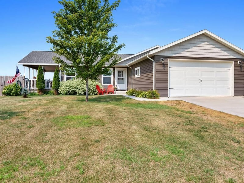 537 Elm St N, Kimball, MN 55353