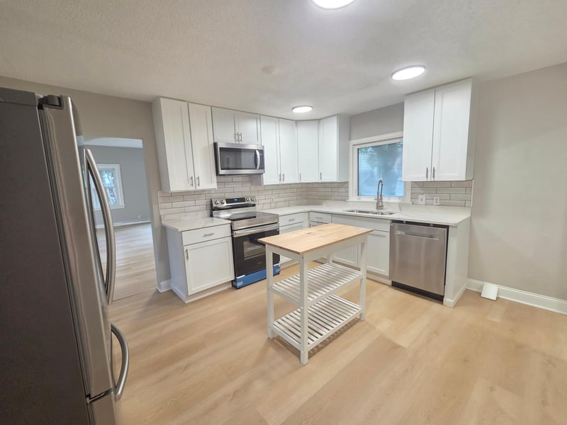 712 Maple St W, Stillwater, MN 55082