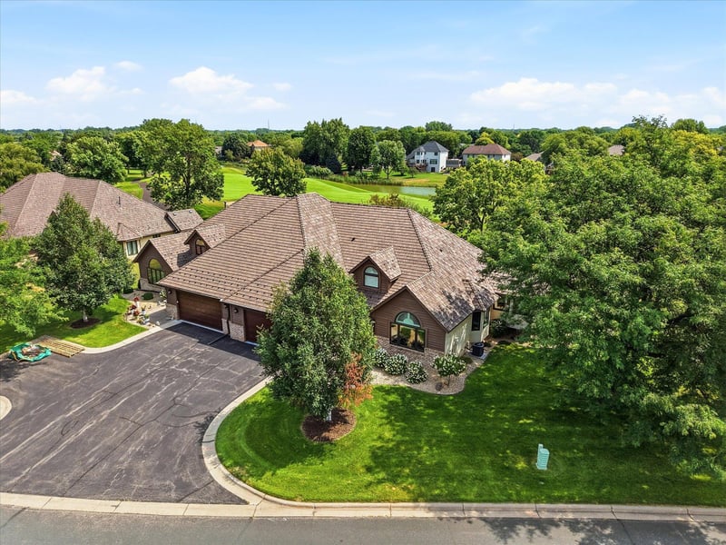 8944 Glen Edin Ln, Brooklyn Park, MN 55443