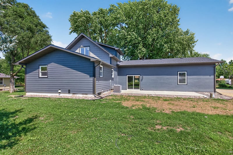 5146 Cleveland St, Veseli, MN 55046