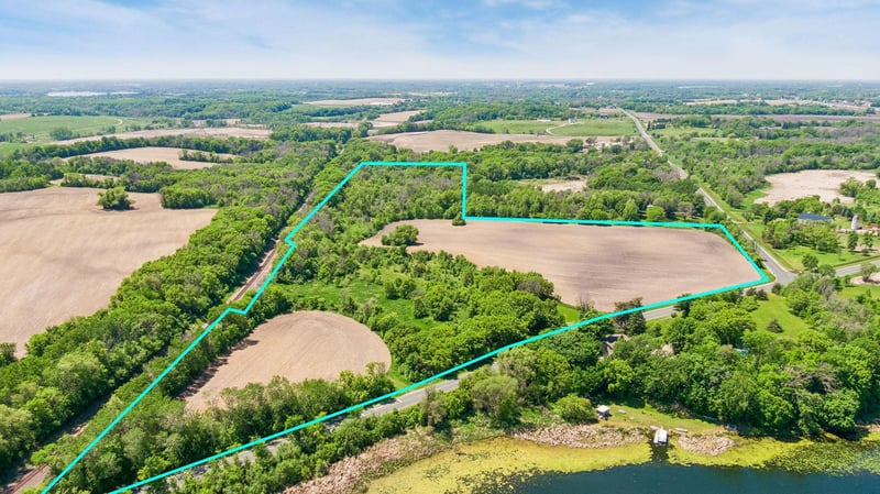 3305 Pioneer Trl, Medina, MN 55340