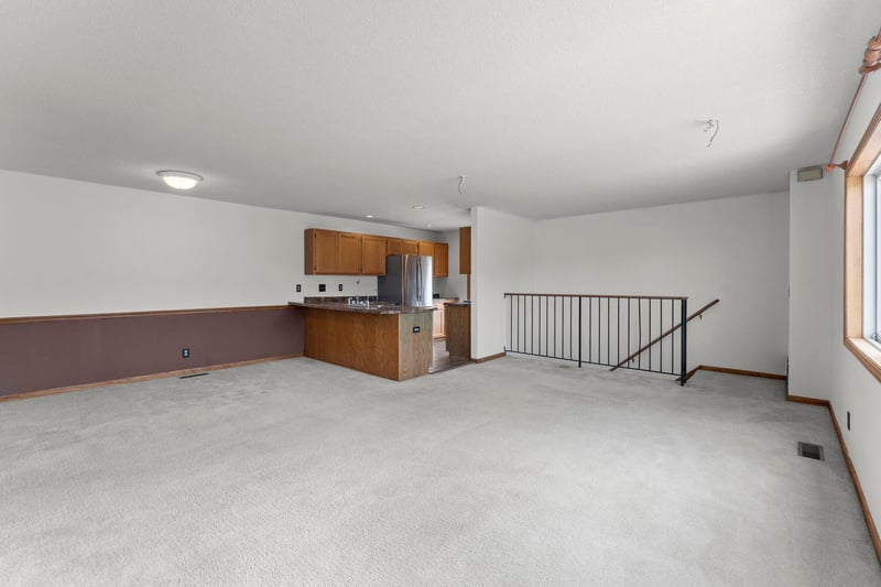 13981 60th Street Ct N #206, Stillwater, MN 55082