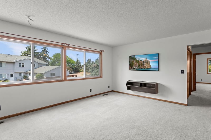 13981 60th Street Ct N #206, Stillwater, MN 55082