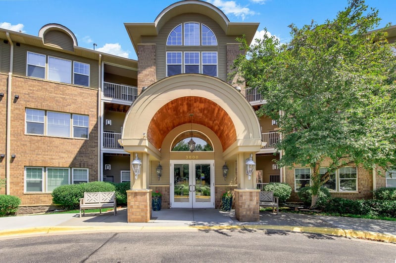 3800 85th Ave N #117, Brooklyn Park, MN 55443