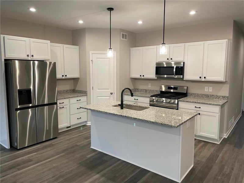 1550 100th Ave NW, Coon Rapids, MN 55433