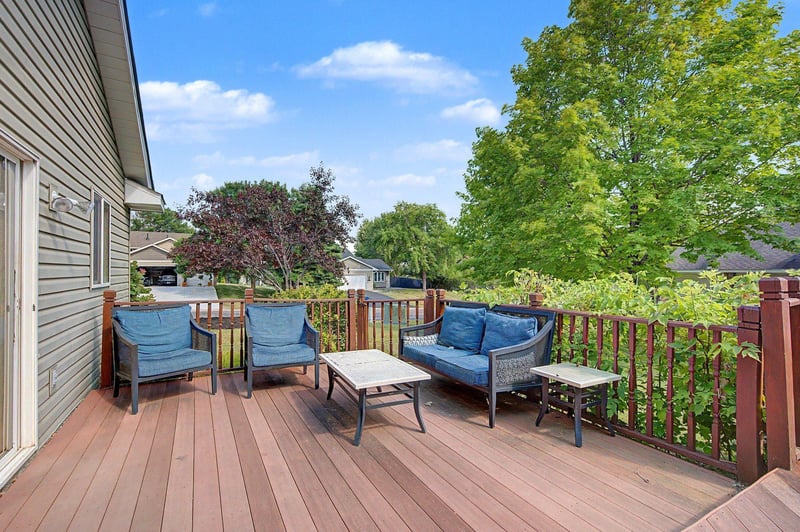 309 4th St NW, Saint Michael, MN 55376