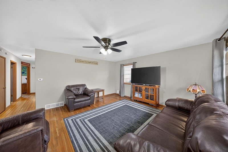 1115 1st Ave SE, Rochester, MN 55904