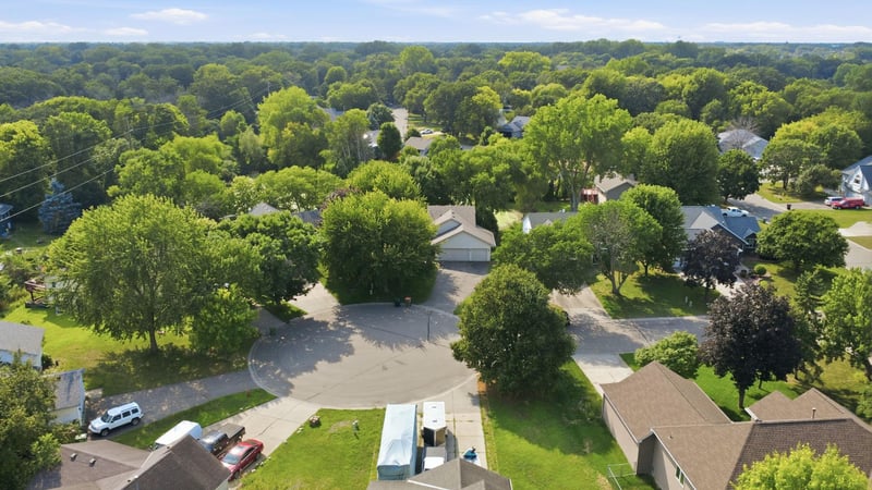 10920 Xeon St NW, Coon Rapids, MN 55433