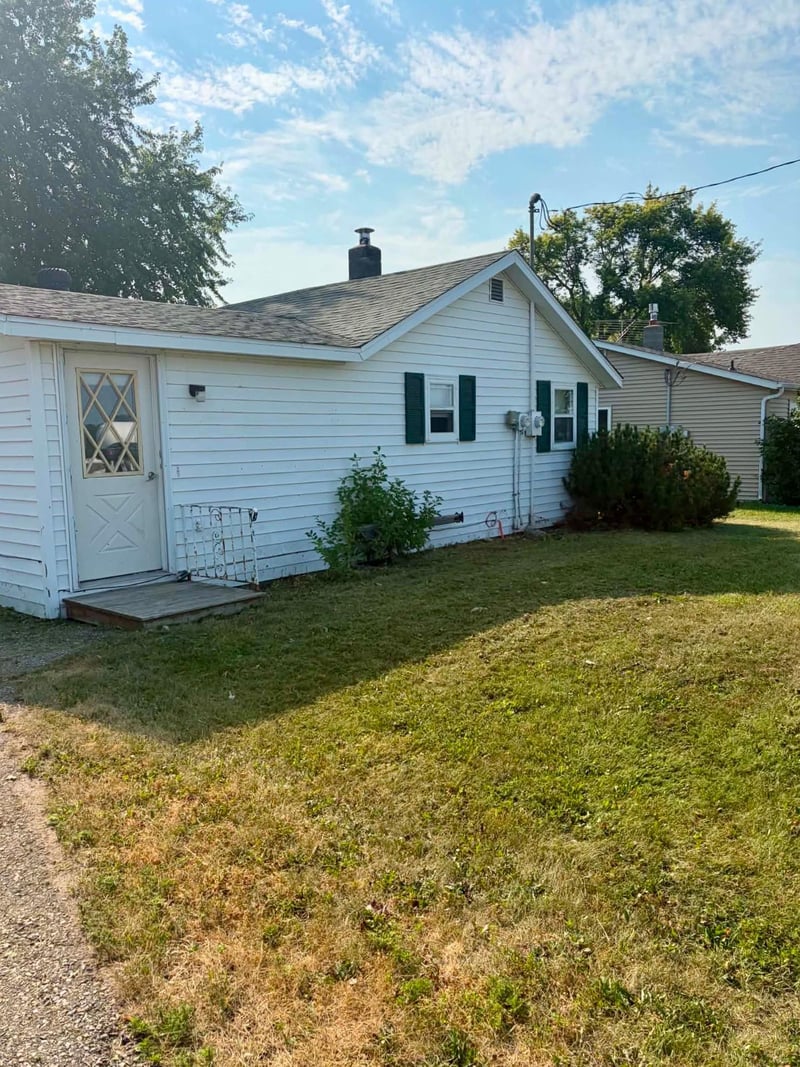 2210 Us Highway 59, Mahnomen, MN 56557