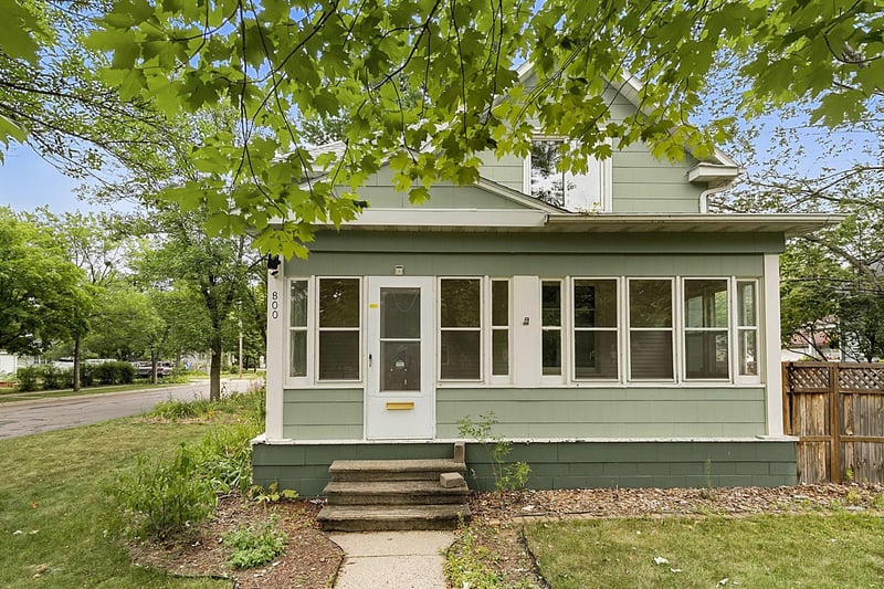 800 15th Ave S, Saint Cloud, MN 56301