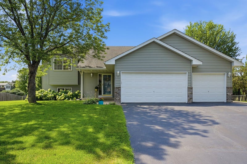 6260 142nd Ln NW, Ramsey, MN 55303