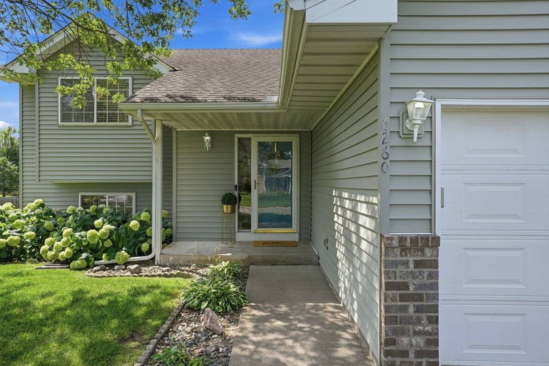 6260 142nd Ln NW, Ramsey, MN 55303