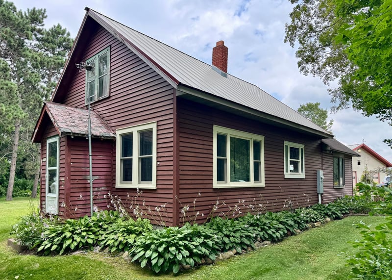 1456 210th St, Saint Croix Falls, WI 54024