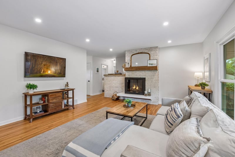 2349 Texas Ave S, Saint Louis Park, MN 55426