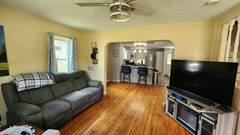 510 Mississippi St NE, Fridley, MN 55432