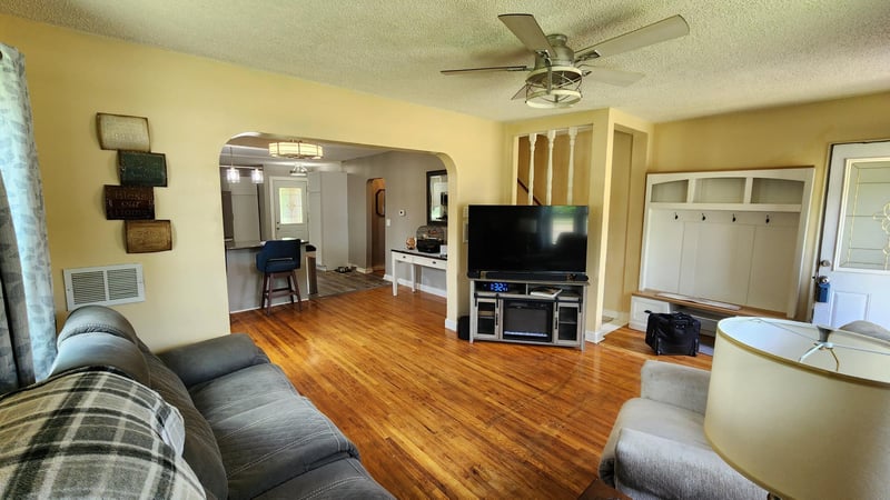510 Mississippi St NE, Fridley, MN 55432