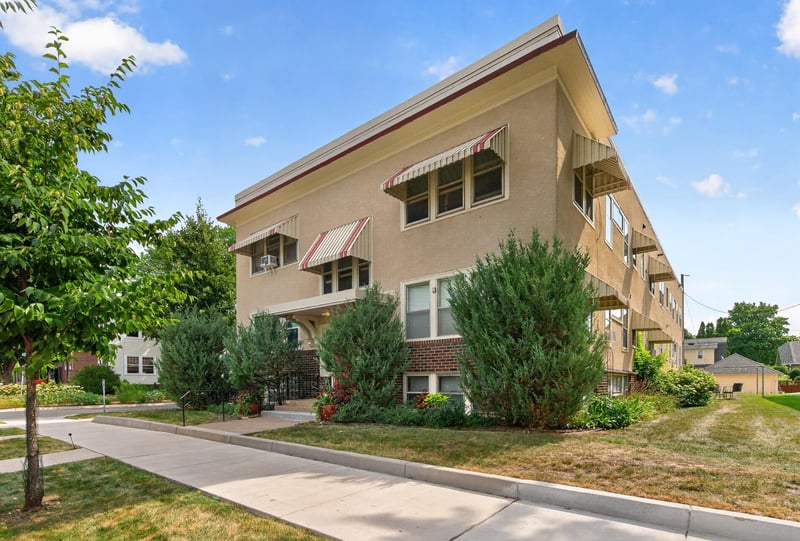 3701 Grand Ave S #3, Minneapolis, MN 55409
