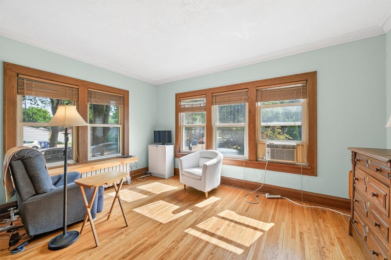 3701 Grand Ave S #3, Minneapolis, MN 55409