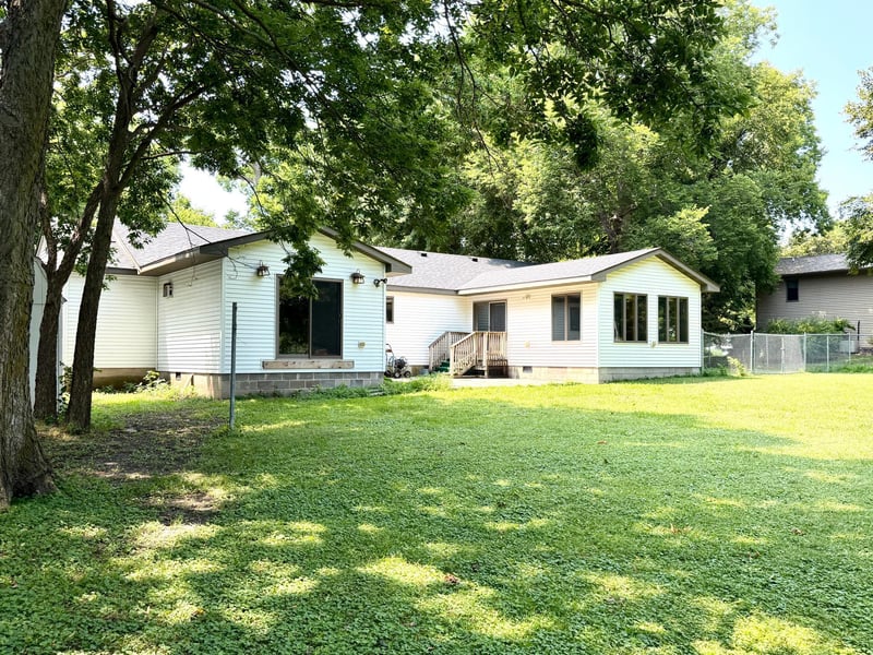 210 Saratoga St, Ortonville, MN 56278