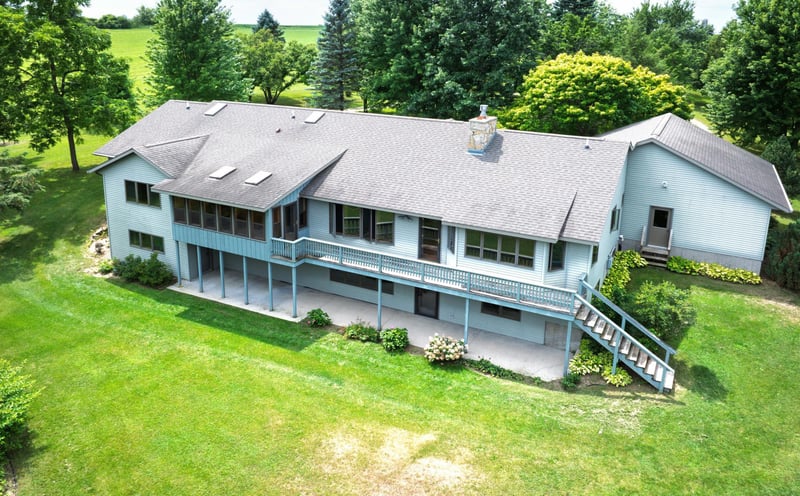 18123 Deer Rd, Lanesboro, MN 55949