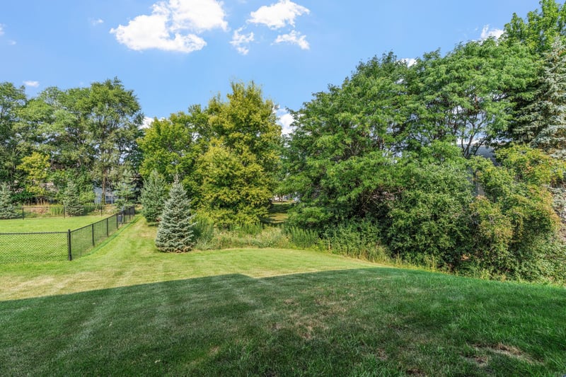 16308 Jaffna Pl, Lakeville, MN 55044