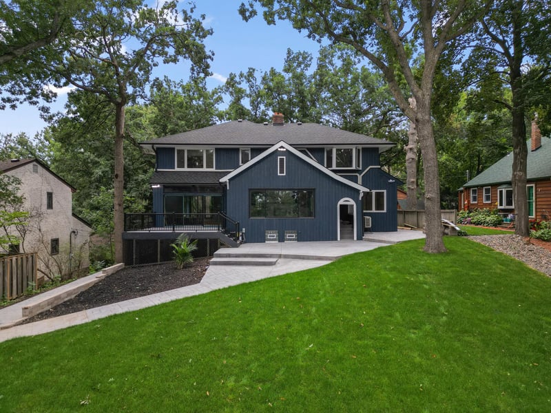 2020 Arcade St, Maplewood, MN 55109