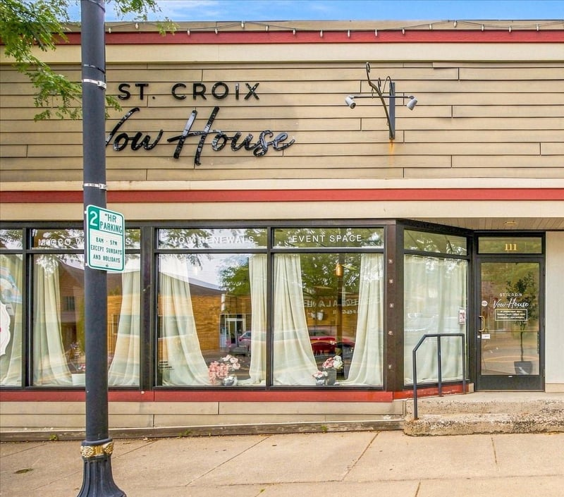 111 - 113 Cascade St N, Osceola, WI 54020