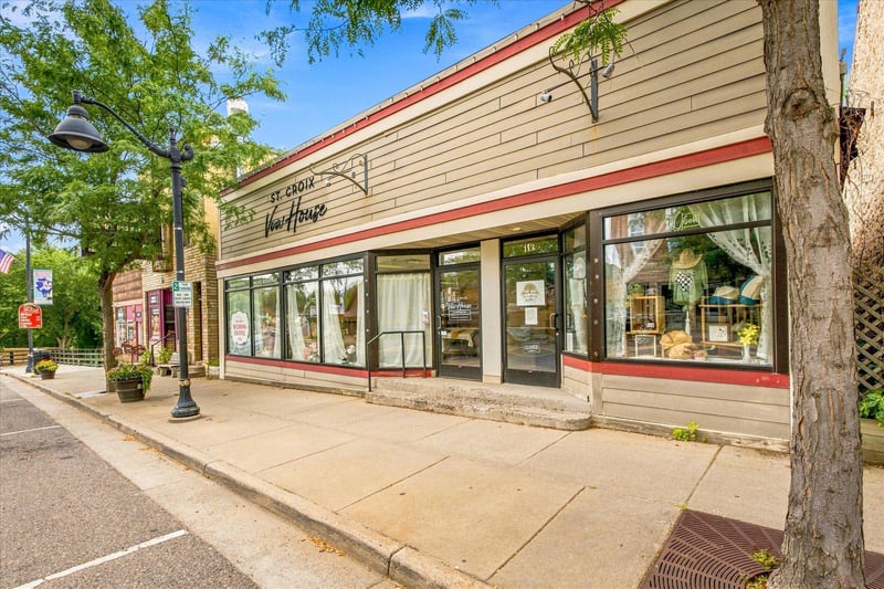 111 - 113 Cascade St N, Osceola, WI 54020