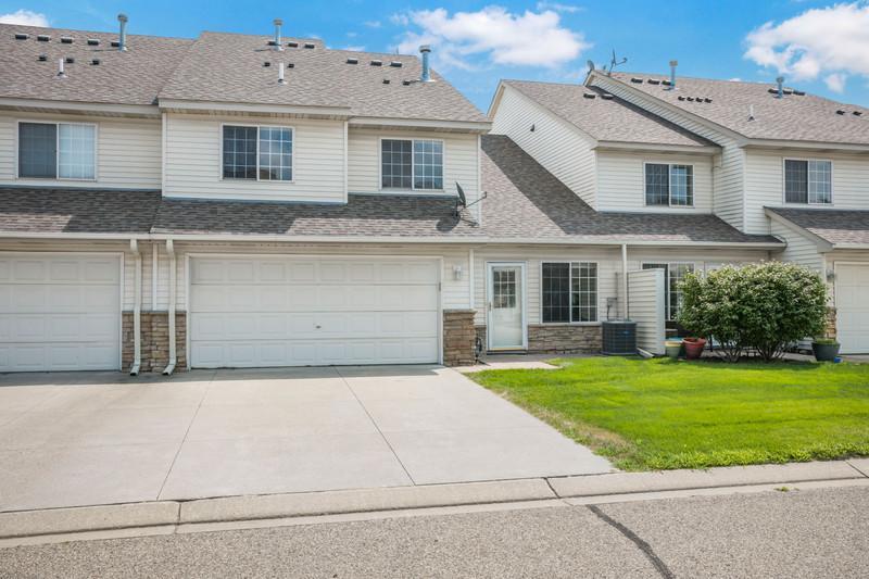 815 Ferdinand Dr, Shakopee, MN 55379