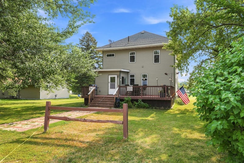 6012 6th St, Lake Park, MN 56554