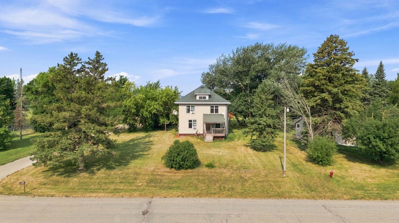 6012 6th St, Lake Park, MN 56554