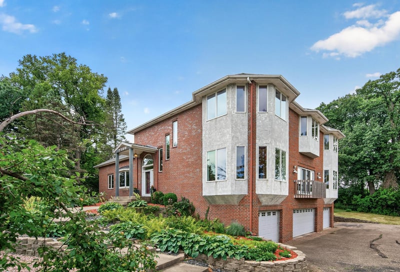 2300 Bantas Point Rd, Wayzata, MN 55391