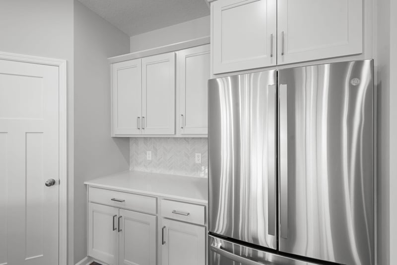 1186 Woods Creek Dr S, Delano, MN 55328