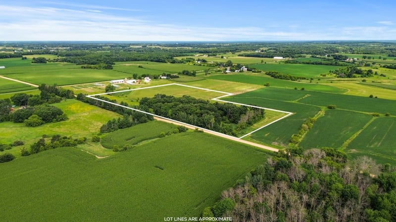 TBD 350th St, Shafer, MN 55074
