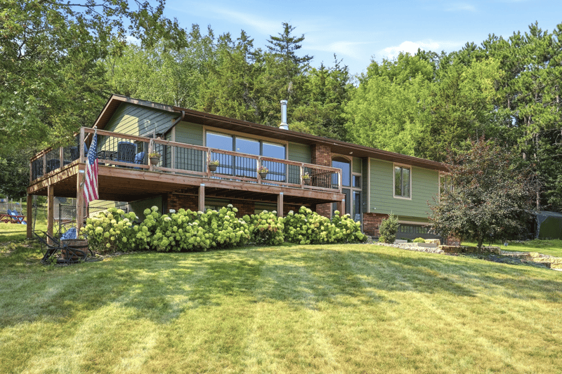 N8227 1015th St, River Falls, WI 54022